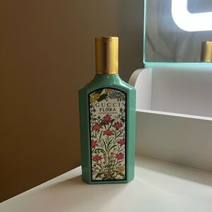 Gucci Flora Green and Gold Bottle 3.3 oz